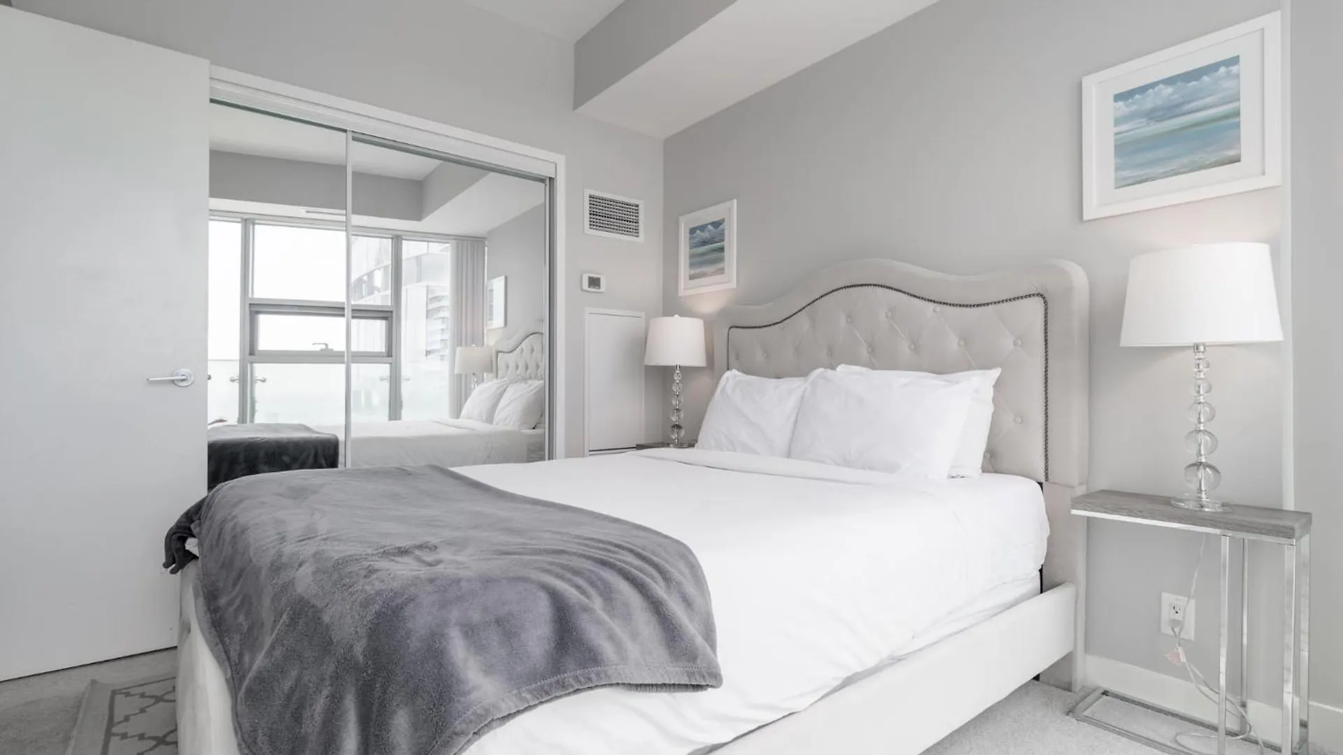 Mmg Executive Suite - Views From The Top トロント 0*,  カナダ