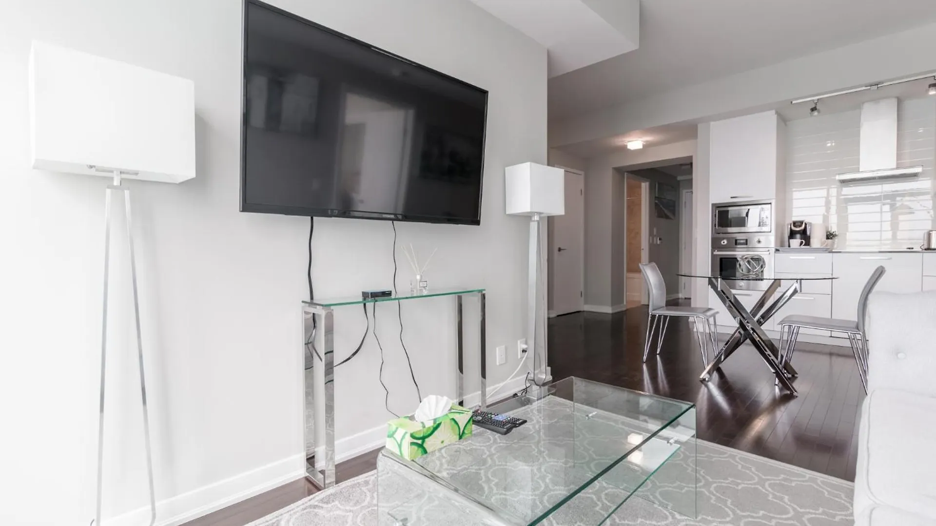 Mmg Executive Suite - Views From The Top تورونتو